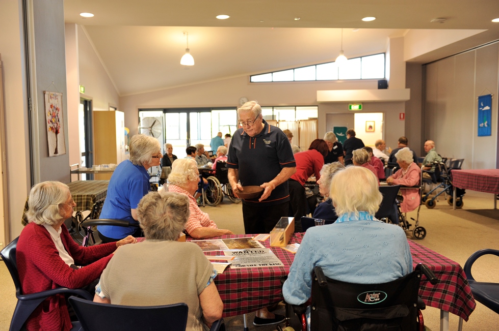 Discussion at the Reminiscence Program